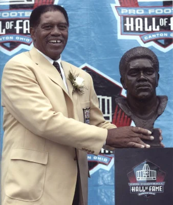 Elvin Bethea detail